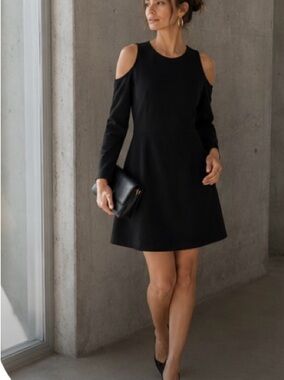 Aritzia Wilfred Vidal Black Cold Shoulder Mini Dress Size 6 Minimalist Chic